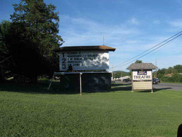 Point Drive-In - 2014 Photo